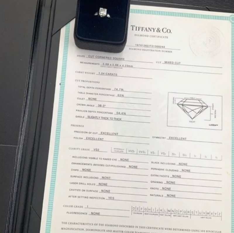 MINT! TIFFANY AND CO VVS 1CT++ PLATINUM WEDDING RING WITH BOX AND PAPER!!