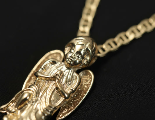 14k Gold Prayer Angel Wing Stardust Pendant Gold Tone Mariner Chain