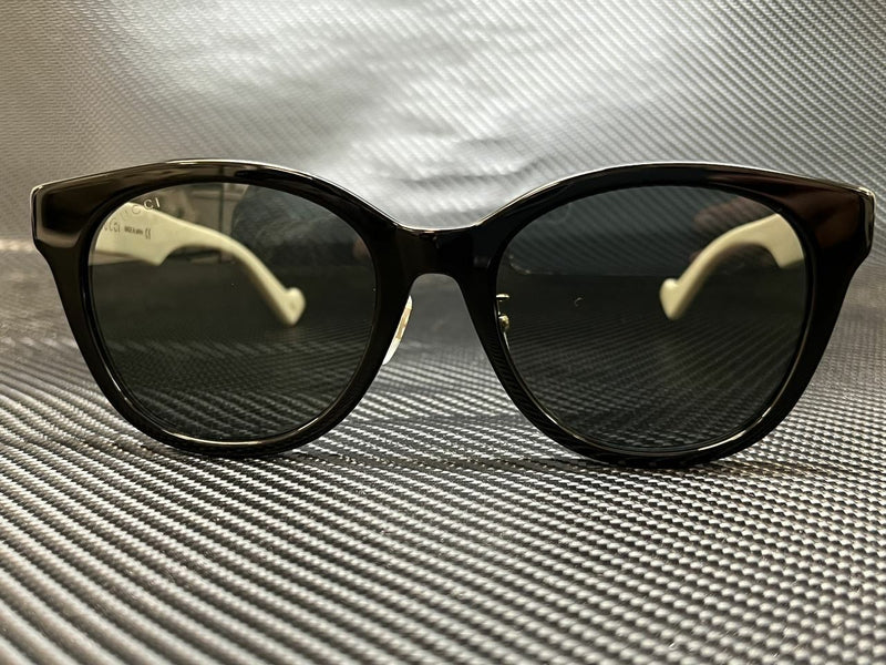 Gucci Women's Black Round Sunglasses