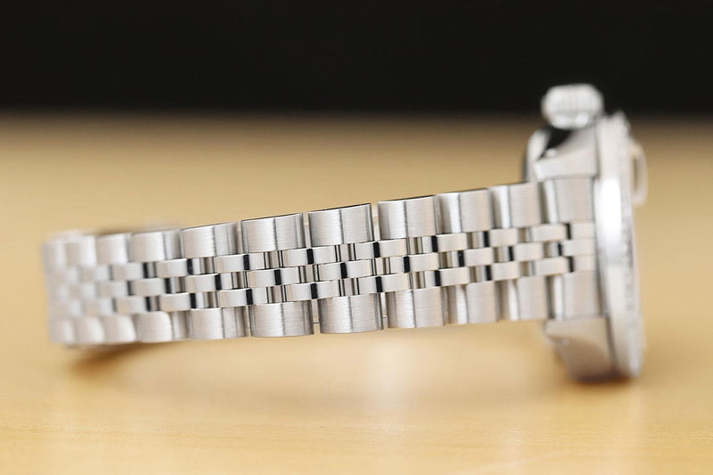 Rolex Ladies Emerald Diamond DateJust Watch